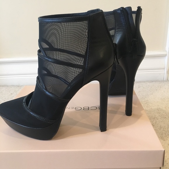 BCBGeneration black mesh ankle boots - Picture 3 of 8
